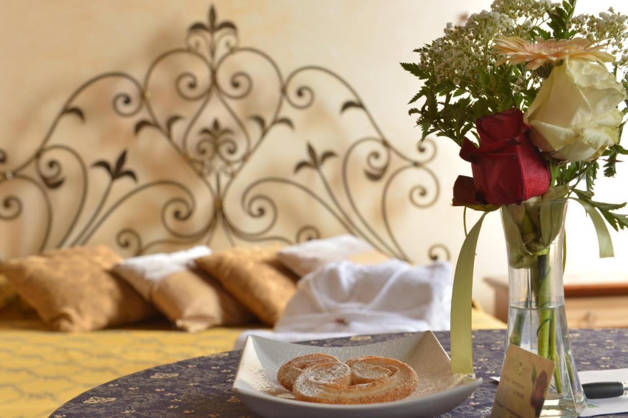 Millefiori La Corte Delle Rose โรวีโก ภายนอก รูปภาพ